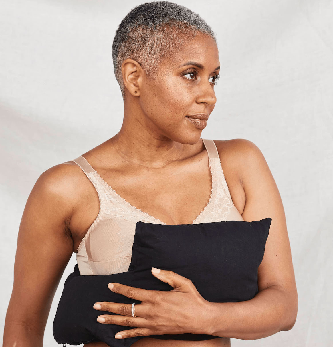 What is a mastectomy pillow and do you really need one? - Myya