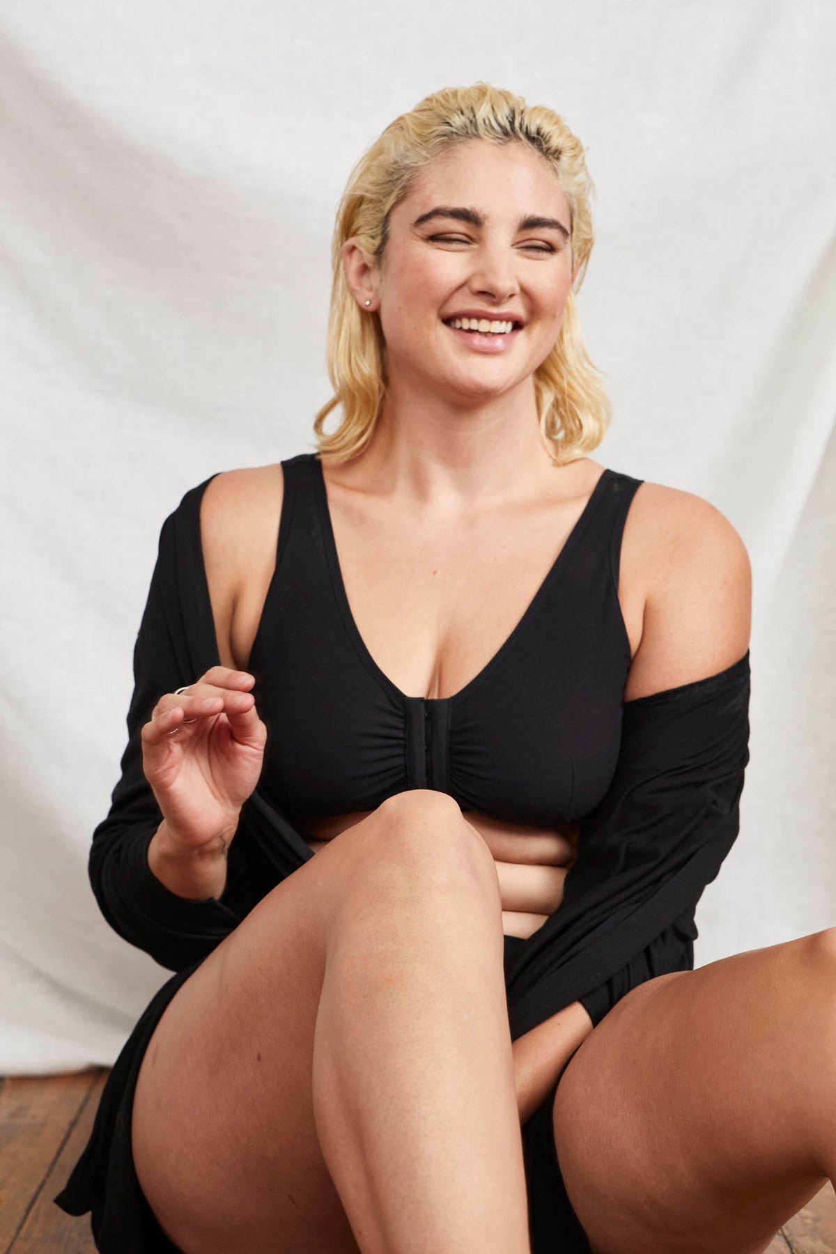 Myya Recovery Robe & First Bra Kit in Black